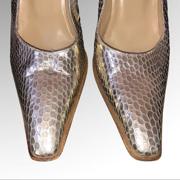 Orietta Mancini Vero Cuoio Gold Pumps , Size 38/7 - Picture 3 of 7